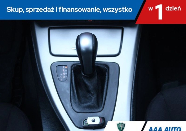 BMW Seria 3 cena 21000 przebieg: 269211, rok produkcji 2006 z Zaklików małe 254